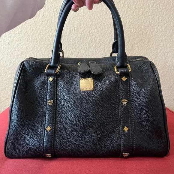 MCM BLACK LEATHER HANDBAG - Picture 10 of 13